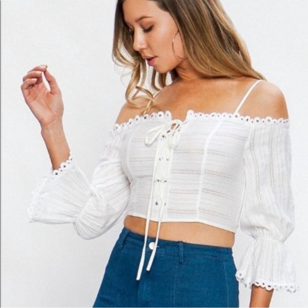 Flying Tomato Laurie Western Boho White Eyelet Lace Up Front Top Small